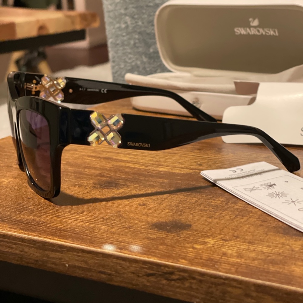 Swarovski sunglasses black